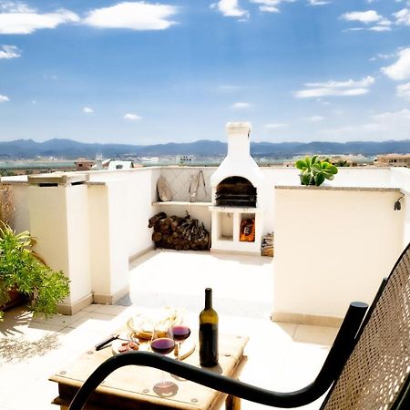 أولبيا Penthouse Attico Pop - Pms Casevacanze المظهر الخارجي الصورة