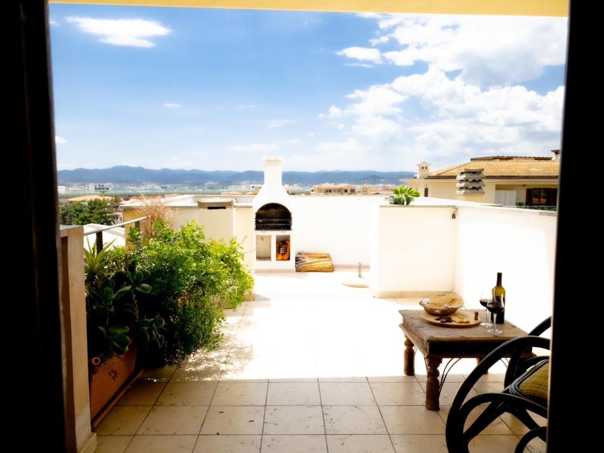 أولبيا Penthouse Attico Pop - Pms Casevacanze المظهر الخارجي الصورة
