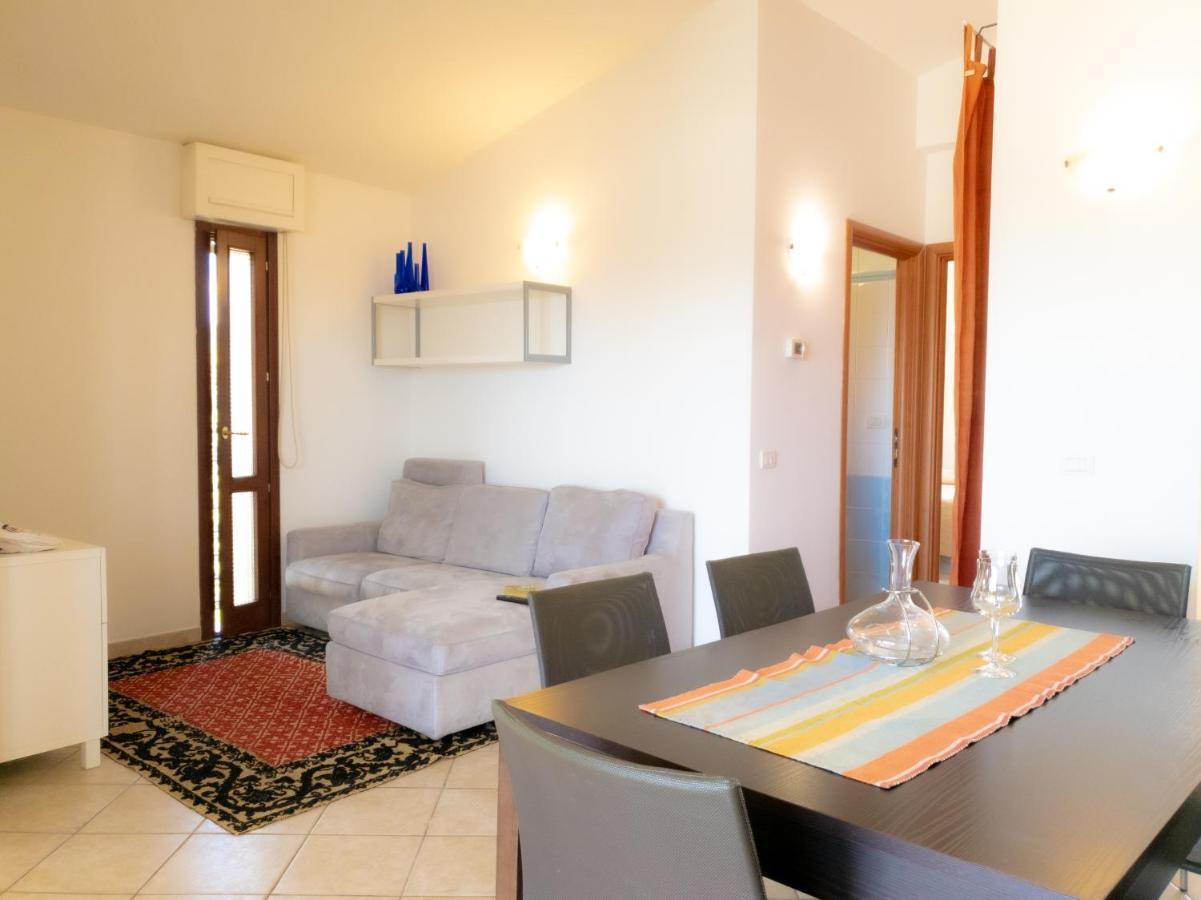 أولبيا Penthouse Attico Pop - Pms Casevacanze المظهر الخارجي الصورة