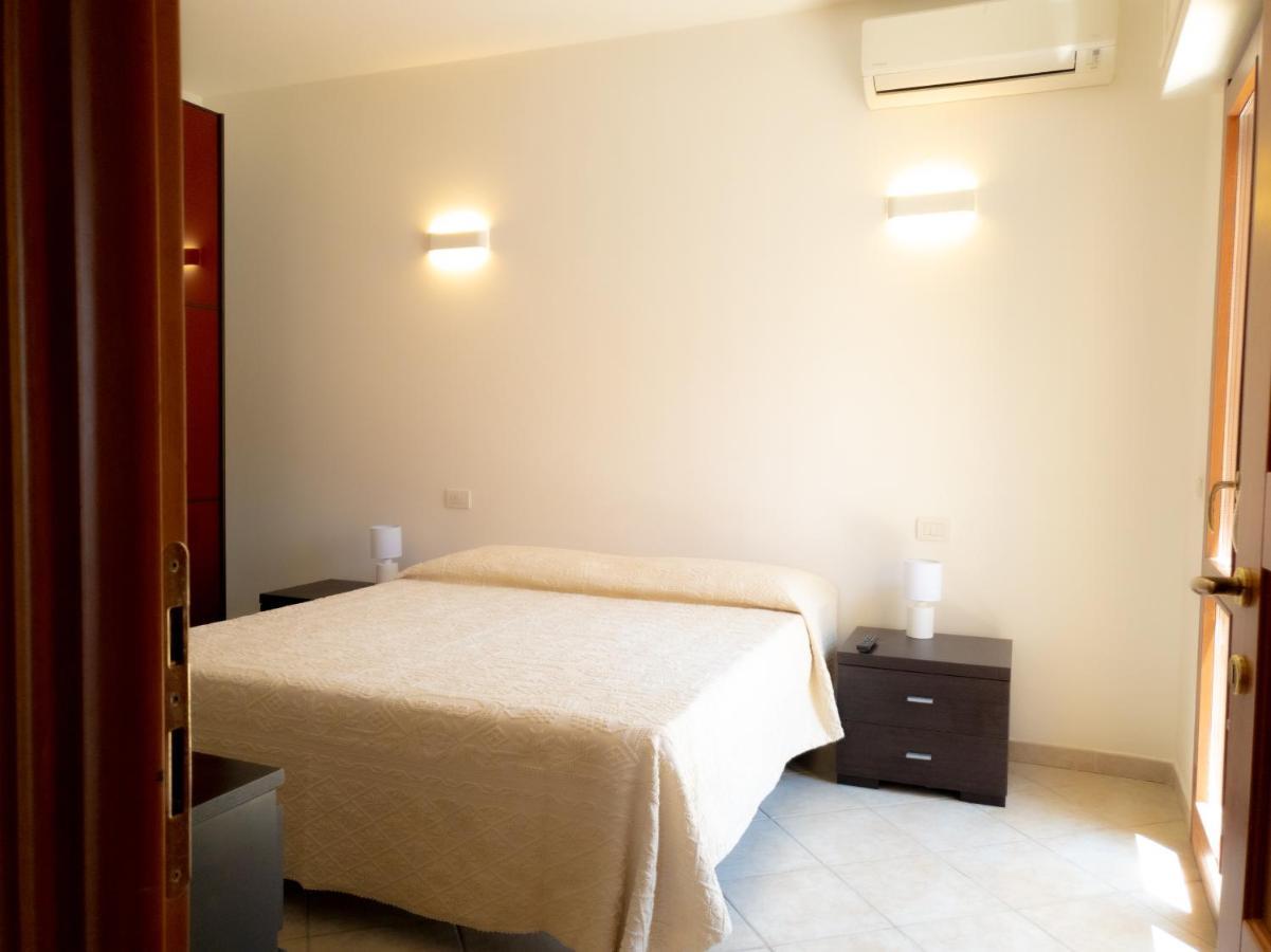 أولبيا Penthouse Attico Pop - Pms Casevacanze المظهر الخارجي الصورة